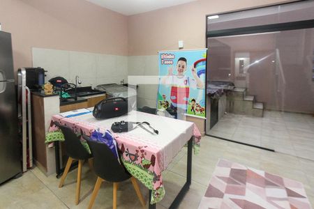 Casa à venda com 235m², 3 quartos e 6 vagas Salão de festas