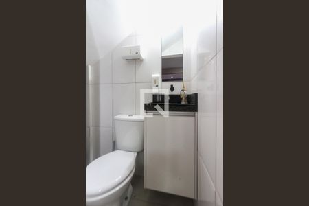 Casa à venda com 235m², 3 quartos e 6 vagasLavabo do Salão de festa