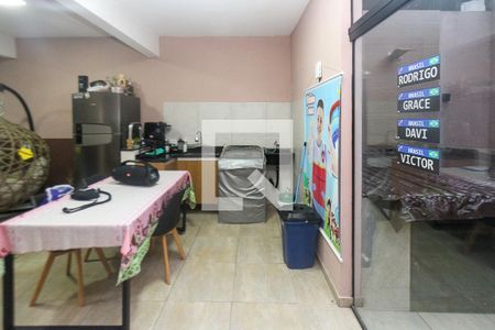 Casa à venda com 235m², 3 quartos e 6 vagas Salão de festas