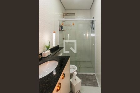 Casa à venda com 235m², 3 quartos e 6 vagasBanheiro da Suíte