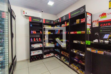 Apartamento para alugar com 45m², 2 quartos e 1 vaga Apartamento para alugar com 45m², 2 quartos e 1 vagaMini Mercado