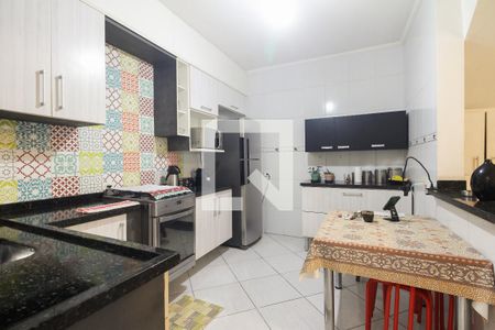 Casa de condomínio à venda com 98m², 3 quartos e 1 vagaCozinha 