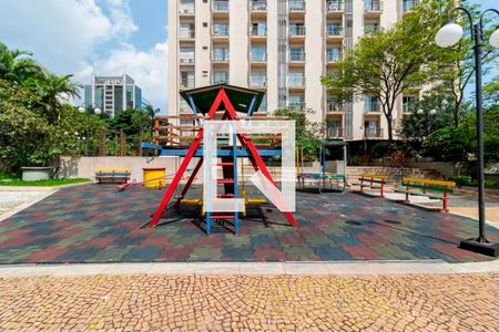 Apartamento à venda com 71m², 1 quarto e 1 vaga Apartamento à venda com 71m², 1 quarto e 1 vagaÁrea comum - Playground