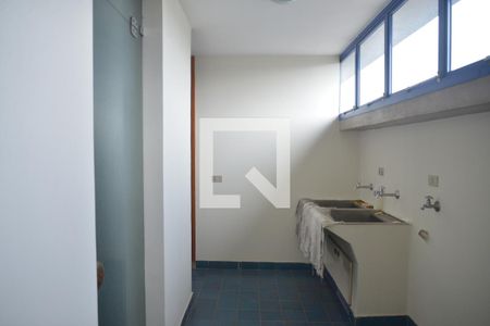 Apartamento à venda com 270m², 4 quartos e 2 vagasÁrea de Serviço