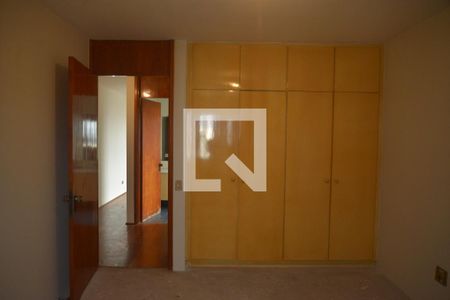 Apartamento à venda com 270m², 4 quartos e 2 vagasQuarto 3