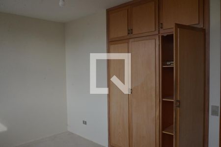 Apartamento à venda com 270m², 4 quartos e 2 vagasQuarto