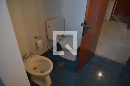 Apartamento à venda com 270m², 4 quartos e 2 vagasBanheiro