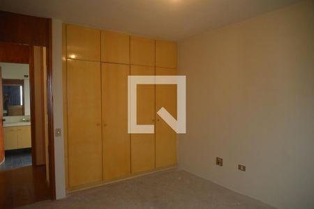 Apartamento à venda com 270m², 4 quartos e 2 vagasQuarto 3