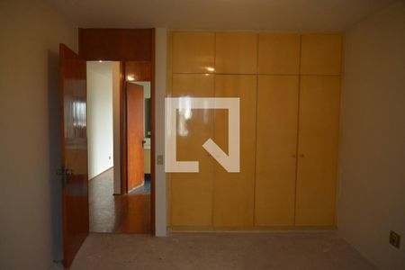 Apartamento à venda com 270m², 4 quartos e 2 vagasQuarto 3