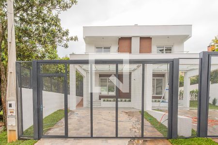 Casa à venda com 284m², 3 quartos e 4 vagasFachada