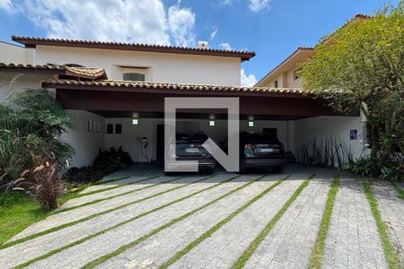 Casa de condomínio à venda com 385m², 4 quartos e 3 vagasGaragem