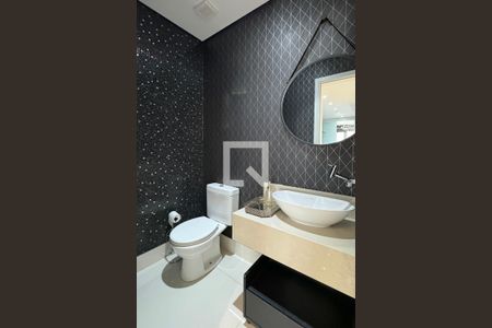 Lavabo de apartamento para alugar com 3 quartos, 116m² em Empresarial 18 do Forte, Barueri