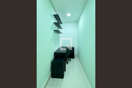 Escritório de apartamento para alugar com 3 quartos, 116m² em Empresarial 18 do Forte, Barueri