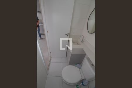 Apartamento para alugar com 38m², 2 quartos e sem vaga Apartamento para alugar com 38m², 2 quartos e sem vagaBanheiro