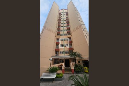 Apartamento para alugar com 57m², 2 quartos e 1 vagaFachada Do Bloco