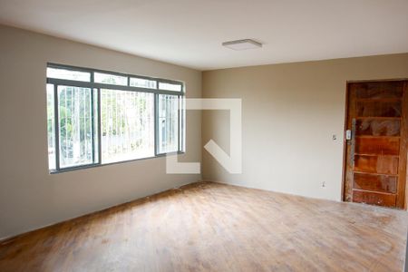 sala de casa à venda com 3 quartos, 200m² em Umuarama, Osasco