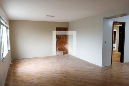 sala de casa à venda com 3 quartos, 200m² em Umuarama, Osasco