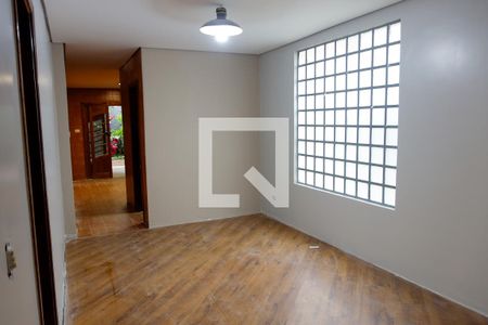 sala de casa à venda com 3 quartos, 200m² em Umuarama, Osasco