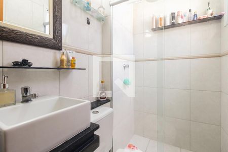 Casa de condomínio à venda com 125m², 3 quartos e 2 vagasBanheiro Suíte 