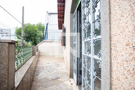 Área externa  de casa para alugar com 2 quartos, 220m² em Centro, Belo Horizonte