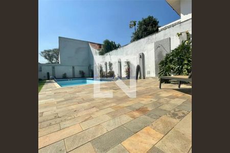 Casa à venda com 4 quartos, 350m² em Lapa, São Paulo