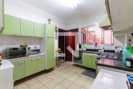 Casa à venda com 170m², 2 quartos e 2 vagas Casa à venda com 170m², 2 quartos e 2 vagasCozinha