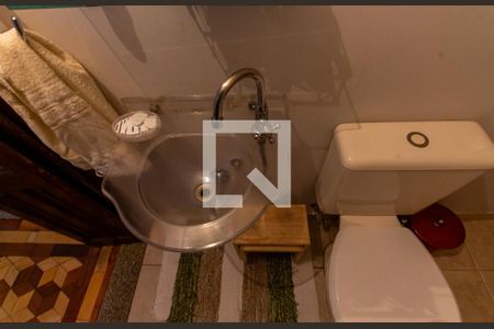 Casa à venda com 170m², 2 quartos e 2 vagas Casa à venda com 170m², 2 quartos e 2 vagasLavabo