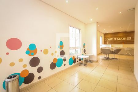 Apartamento à venda com 96m², 2 quartos e 1 vagaLan house