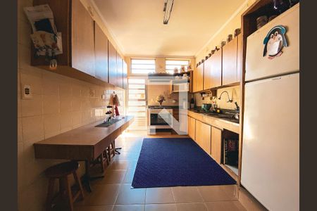 Casa à venda com 200m², 6 quartos e 3 vagasCozinha 2