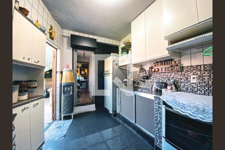 Casa à venda com 200m², 6 quartos e 3 vagasCozinha