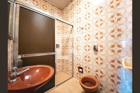 Casa à venda com 200m², 6 quartos e 3 vagasBanheiro 5