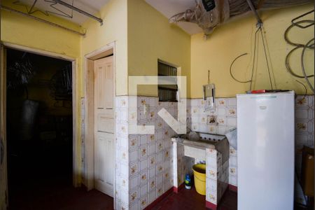 Casa à venda com 175m², 3 quartos e 3 vagasBanheiro e Quarto de Serviço