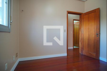 Quarto 1 de casa para alugar com 3 quartos, 130m² em Jardim Itu Sabará, Porto Alegre