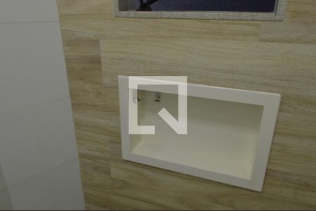 Casa de condomínio à venda com 250m², 2 quartos e 3 vagasBanheiro