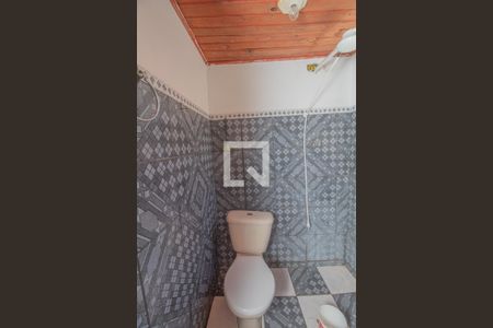 Casa à venda com 145m², 4 quartos e sem vagaCasa- 2/Banheiro