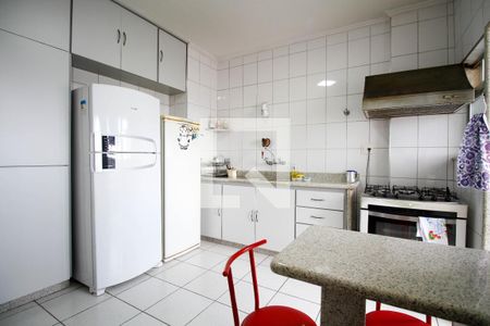 Apartamento para alugar com 250m², 3 quartos e 1 vaga Apartamento para alugar com 250m², 3 quartos e 1 vagaCozinha