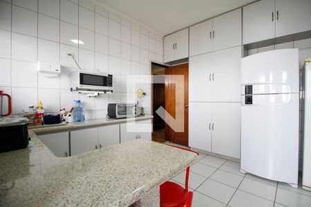 Apartamento para alugar com 250m², 3 quartos e 1 vaga Apartamento para alugar com 250m², 3 quartos e 1 vagaCozinha