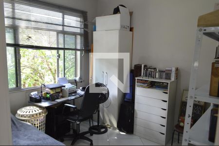 Apartamento à venda com 74m², 3 quartos e 1 vagaQuarto 2