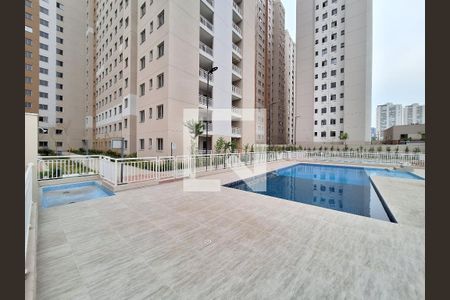 Apartamento para alugar com 35m², 2 quartos e sem vaga Apartamento para alugar com 35m², 2 quartos e sem vagaÁrea comum - Piscina