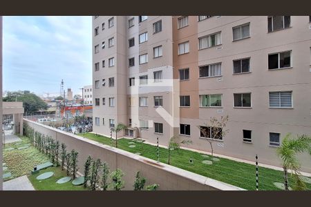 Apartamento para alugar com 35m², 2 quartos e sem vaga Apartamento para alugar com 35m², 2 quartos e sem vagaVista do Quarto 2