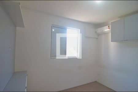Quarto 2 de apartamento à venda com 2 quartos, 42m² em Centro, Canoas