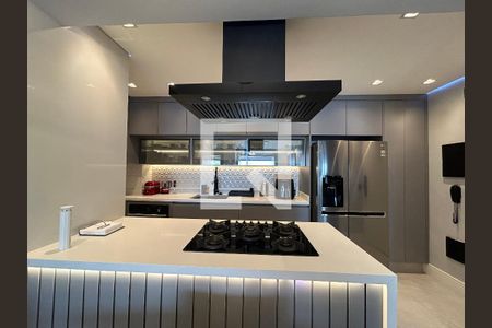 Apartamento à venda com 90m², 3 quartos e 2 vagasCozinha