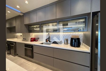 Apartamento à venda com 90m², 3 quartos e 2 vagasCozinha