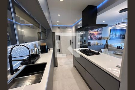 Apartamento à venda com 90m², 3 quartos e 2 vagasCozinha