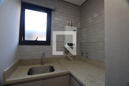 Casa de condomínio à venda com 232m², 4 quartos e 2 vagasLavanderia