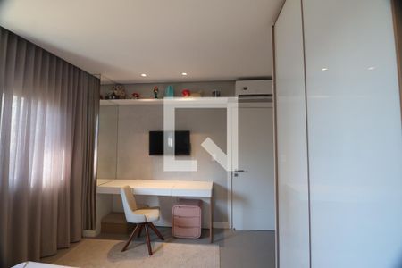 Casa de condomínio à venda com 232m², 4 quartos e 2 vagasQuarto 3