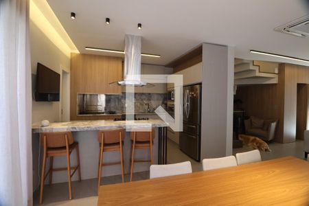 Casa de condomínio à venda com 232m², 4 quartos e 2 vagasCozinha