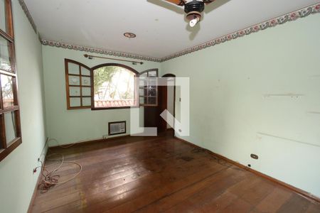 Casa para alugar com 600m², 5 quartos e 8 vagasSuíte 3