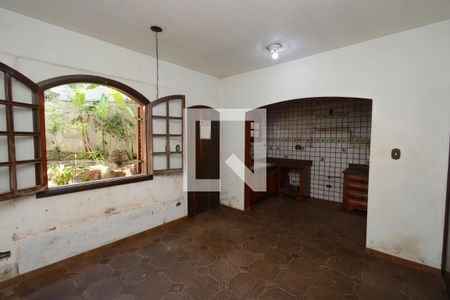 Casa para alugar com 600m², 5 quartos e 8 vagasCozinha