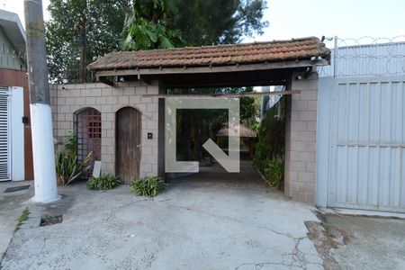 Casa para alugar com 600m², 5 quartos e 8 vagasFachada